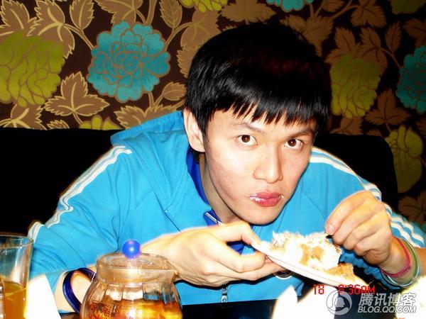 7mkhw9.jpg