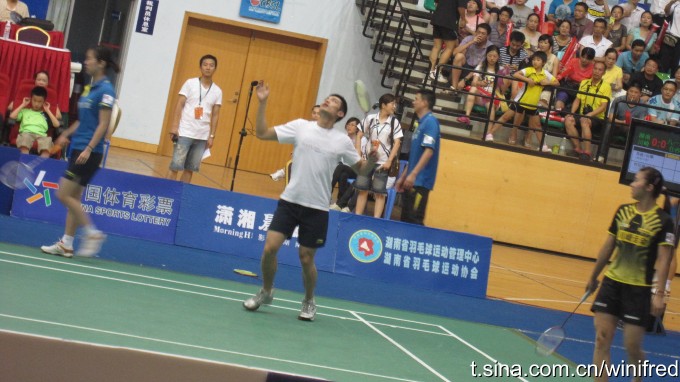 7t5kgU.jpg