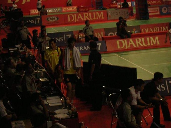 7R72DK.jpg