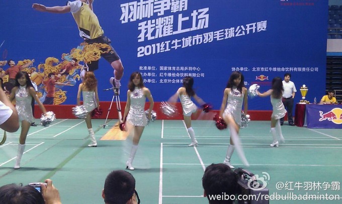 7qAOJI.jpg