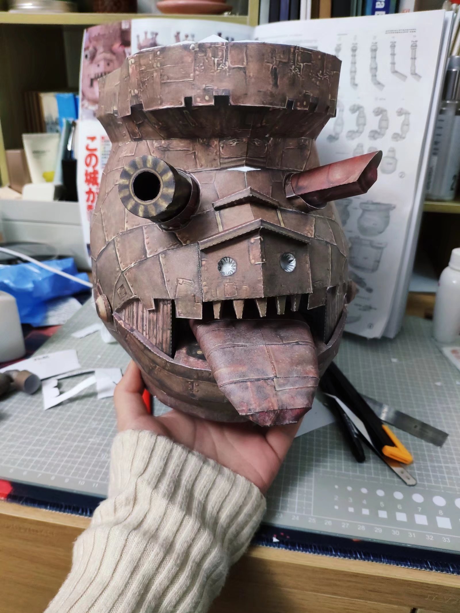 拼了四次都没有拼完整的纸模 / 2019-04-02